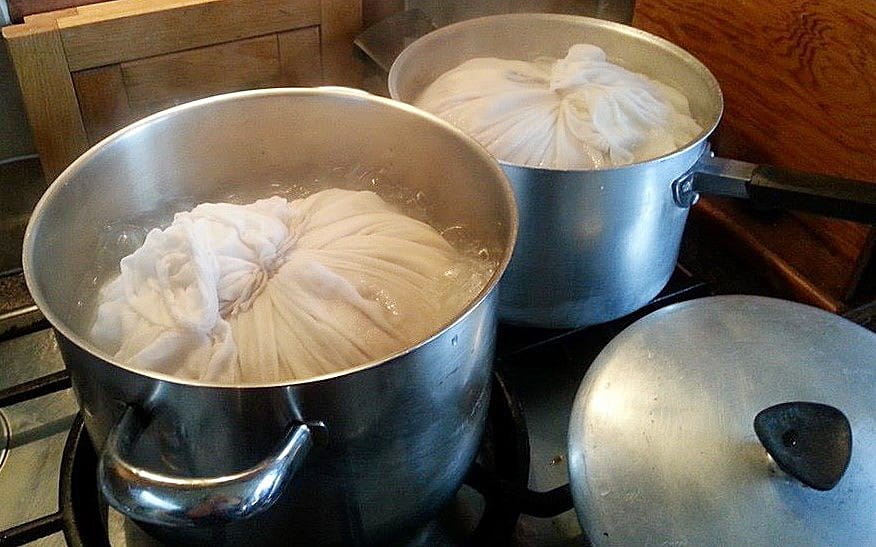 5.	Simmer 2-3 hours.